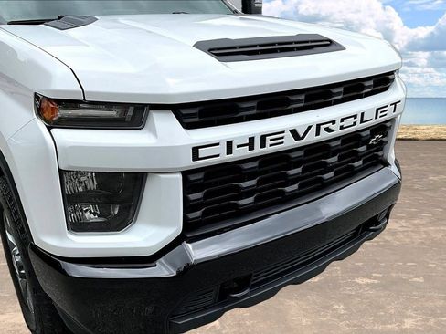 Used 2023 Chevrolet Silverado 2500 Custom w/ Custom Value Package AWD/4WD image 35