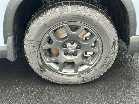 New 2025 Honda Pilot TrailSport image 10