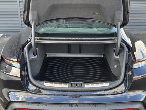 New 2025 Porsche Taycan 4S image 40