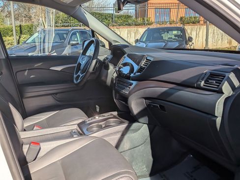 Used 2021 Honda Pilot EX-L image 38