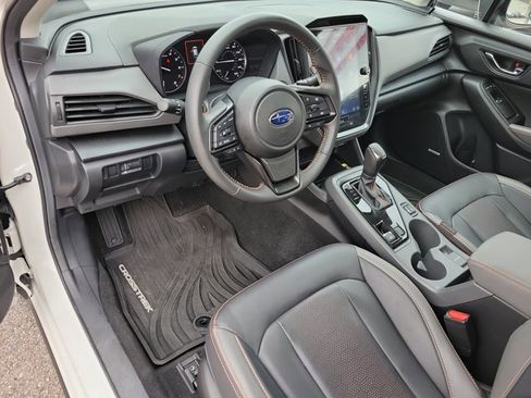 Used 2024 Subaru Crosstrek 2.5i Limited w/ Popular Package #3A image 4