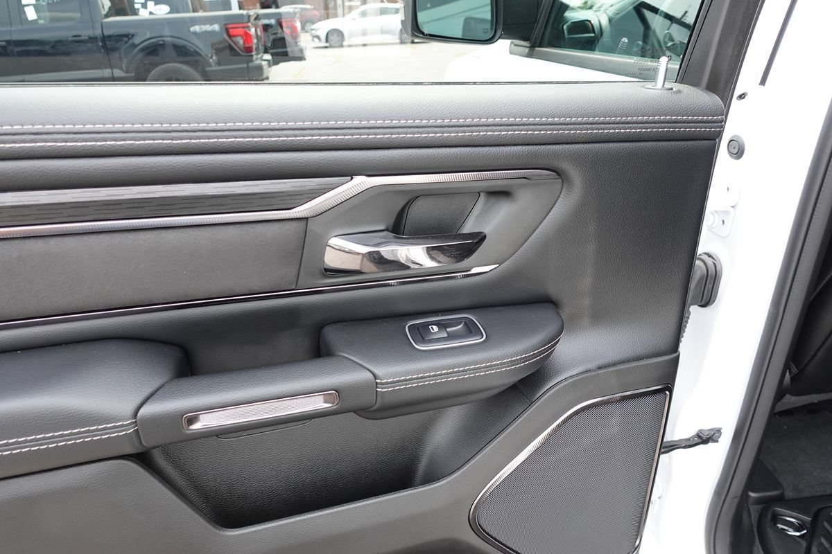 Used 2024 RAM 1500 Laramie w/ Night Edition AWD/4WD image 24