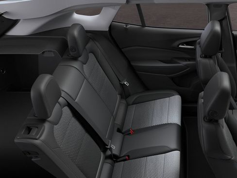 New 2026 Chevrolet Trax LT w/ Driver Confidence Package FWD image 15