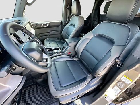 New 2026 Ford Bronco Outer Banks AWD/4WD image 15