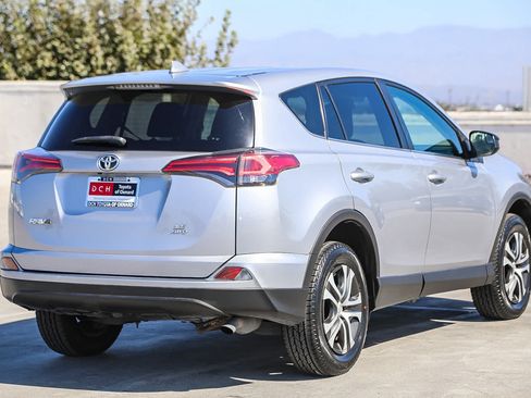 Certified 2018 Toyota RAV4 LE w/ All Weather Liner Package AWD/4WD image 5