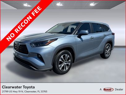 Used 2023 Toyota Highlander XLE