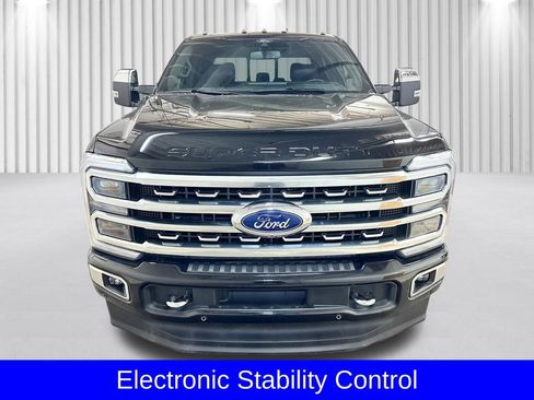 Certified 2024 Ford F250 Platinum AWD/4WD image 15