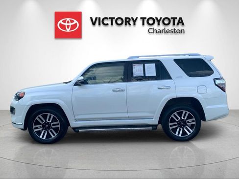 Used 2019 Toyota 4Runner Limited AWD/4WD image 2