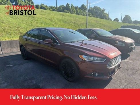 Used 2016 Ford Fusion SE w/ Equipment Group 202A FWD image 16