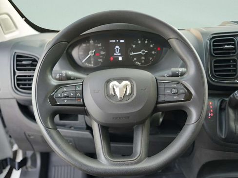 Used 2023 RAM ProMaster 2500 FWD image 17
