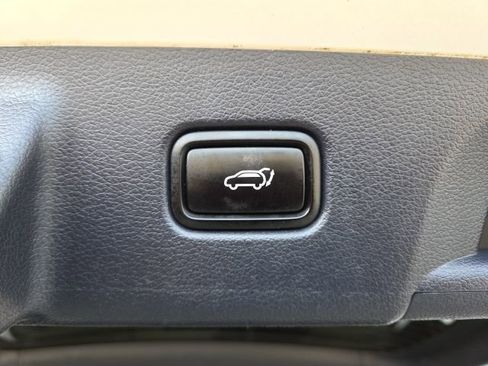 Used 2021 Hyundai Palisade Limited w/ Winter Package image 49