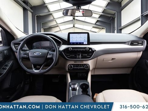 Used 2020 Ford Escape SEL FWD image 5
