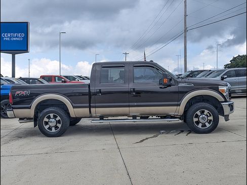 Used 2014 Ford F250 Lariat w/ Lariat Interior Package AWD/4WD image 6