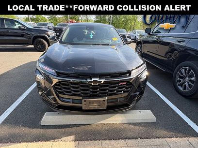 Used 2024 Chevrolet Trax RS