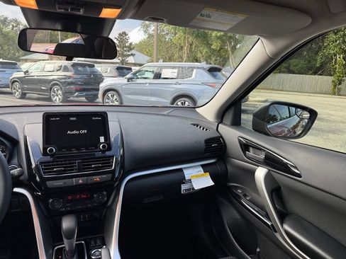 New 2025 Mitsubishi Eclipse Cross LE image 25