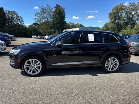 Used 2017 Audi Q7 3.0T Prestige image 4