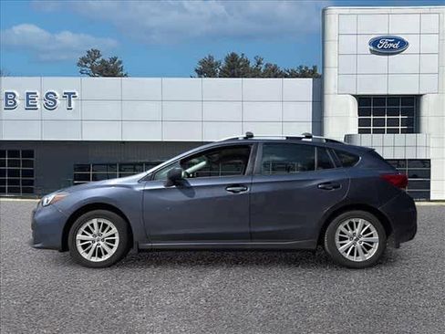 Used 2017 Subaru Impreza 2.0i Premium AWD/4WD image 5