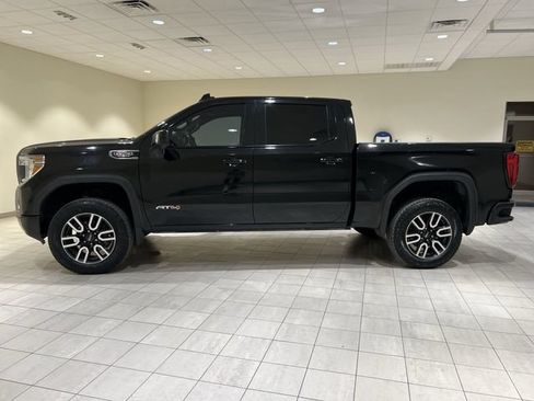 Used 2019 GMC Sierra 1500 AT4 w/ AT4 Premium Package AWD/4WD image 2