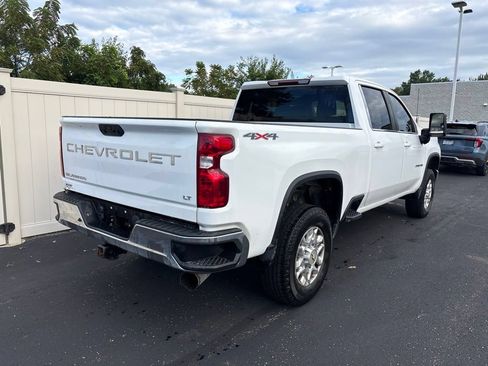Used 2021 Chevrolet Silverado 2500 LT w/ Fleet Comfort Package AWD/4WD image 3