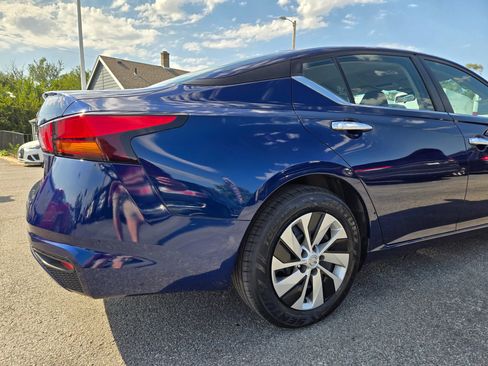 Used 2022 Nissan Altima 2.5 S image 9