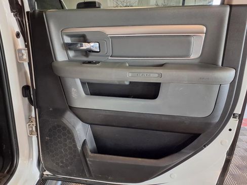 Used 2018 RAM 1500 Big Horn AWD/4WD image 9