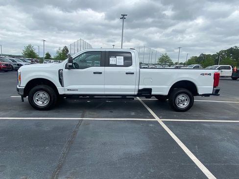 Used 2023 Ford F250 XL w/ XL Driver Assist Package AWD/4WD image 4