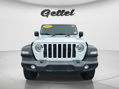 Used 2020 Jeep Gladiator Sport w/ Quick Order Package 24S AWD/4WD image 2