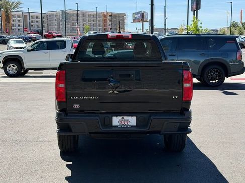 Used 2022 Chevrolet Colorado LT w/ Fleet Safety Package RWD image 5