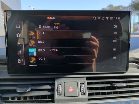 Certified 2023 Audi Q5 2.0T Premium w/ Convenience Package image 23