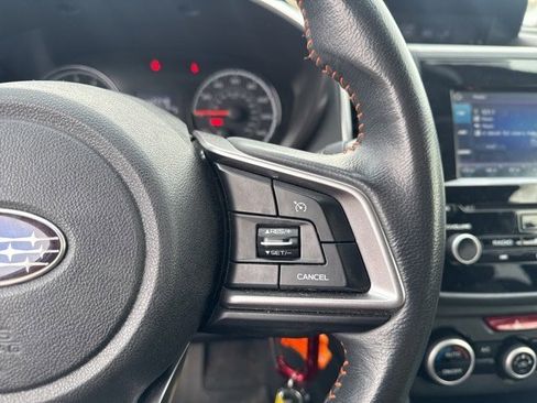 Used 2023 Subaru Crosstrek 2.0i Premium image 23