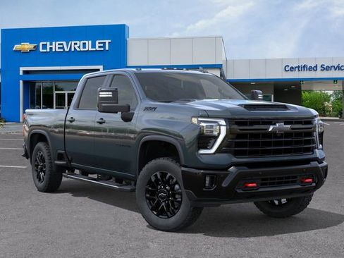 New 2026 Chevrolet Silverado 2500 LTZ w/ LTZ Plus Package AWD/4WD image 7