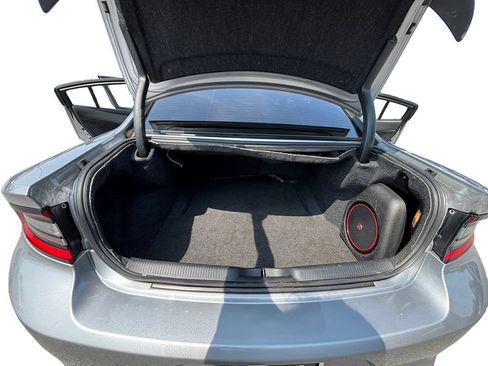 Used 2016 Dodge Charger R/T Scat Pack w/ Technology Group RWD image 13
