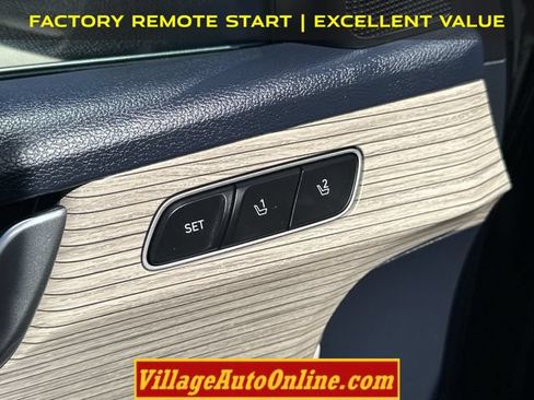 Used 2022 Hyundai Palisade SEL w/ Premium Package AWD/4WD image 10