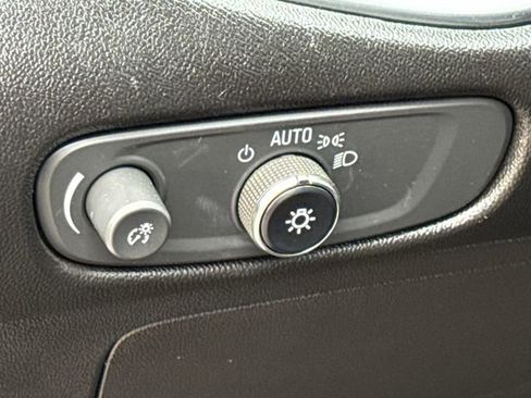 Used 2024 Chevrolet Malibu LT FWD image 23