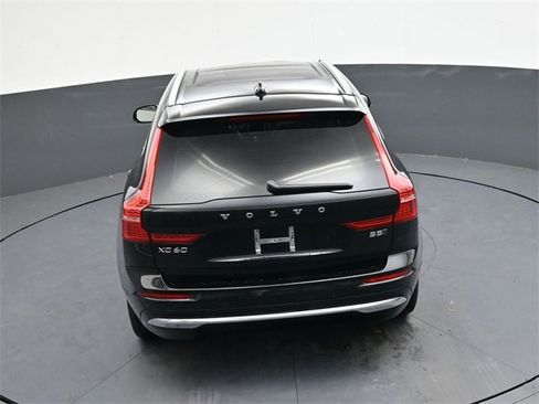 Used 2023 Volvo XC60 B5 Ultimate image 27