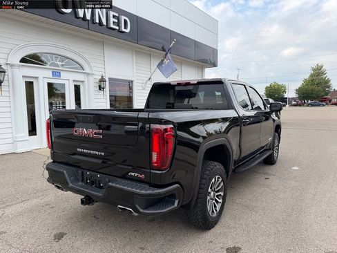 Used 2022 GMC Sierra 1500 AT4 w/ AT4 Premium Package AWD/4WD image 5