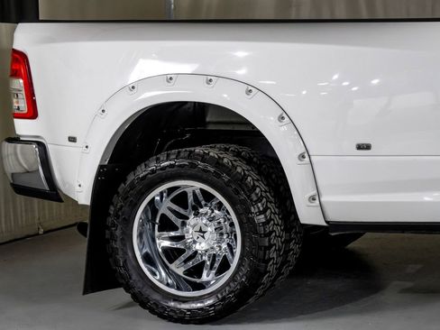 Used 2022 RAM 3500 Big Horn image 6