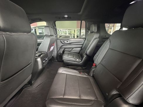 Used 2023 Chevrolet Suburban Z71 AWD/4WD image 34