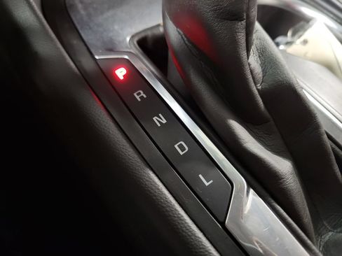 Used 2024 Chevrolet Equinox LS w/ Driver Confidence II Package FWD image 16