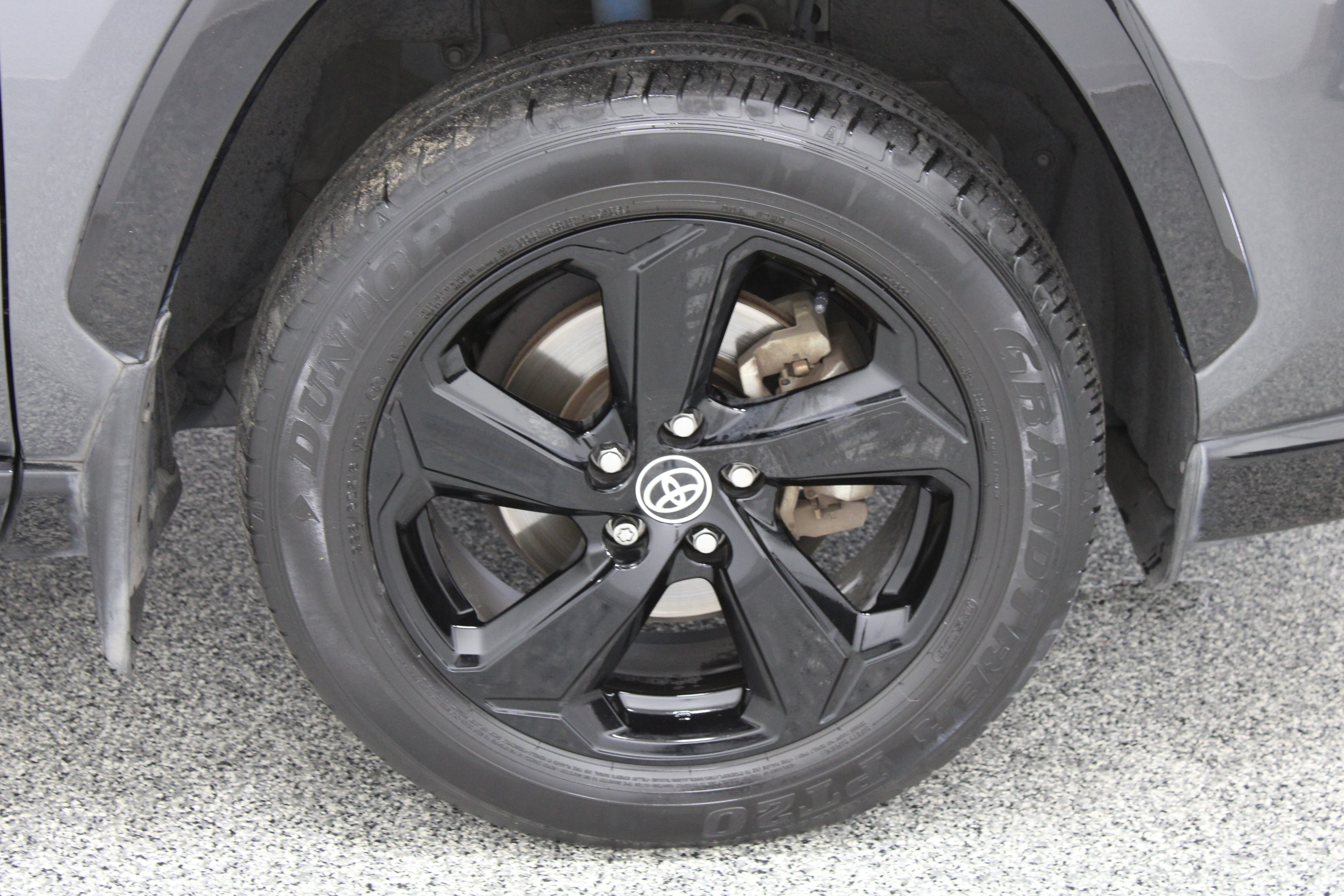 Used 2020 Toyota RAV4 XSE AWD/4WD image 5