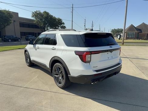 New 2026 Ford Explorer ST w/ Sun And Sound Package AWD/4WD image 5
