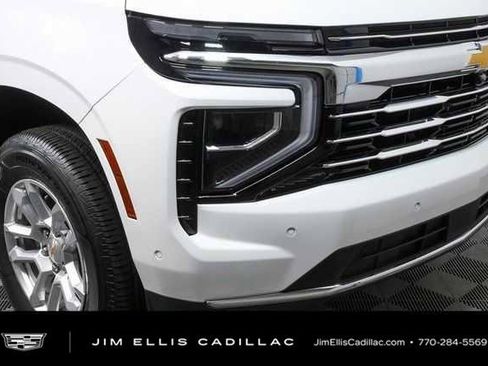 Used 2025 Chevrolet Tahoe LT AWD/4WD image 35
