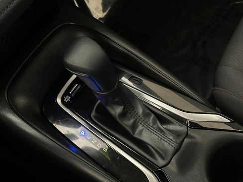 Used 2023 Toyota Corolla SE w/ SE Package image 20