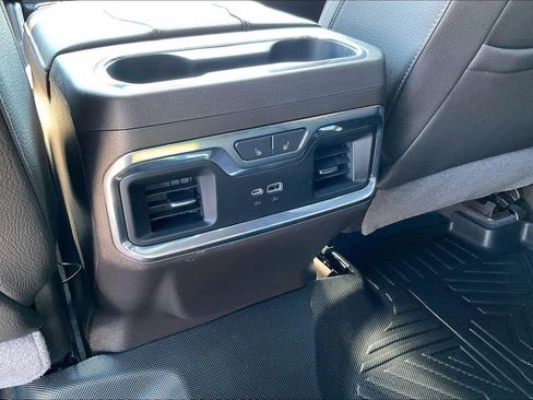 Used 2023 GMC Sierra 1500 Denali w/ Denali Reserve Package AWD/4WD image 32
