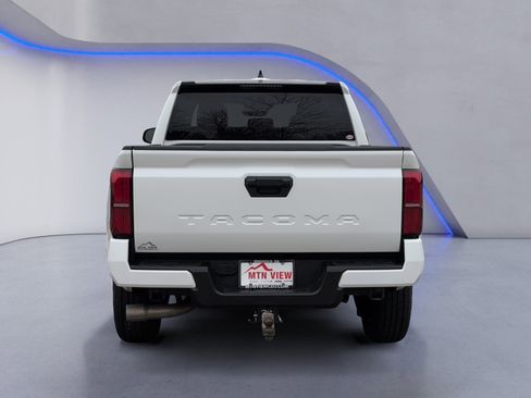 Used 2024 Toyota Tacoma SR5 image 5