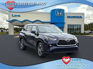 Used 2023 Toyota Highlander XLE 360° Tour