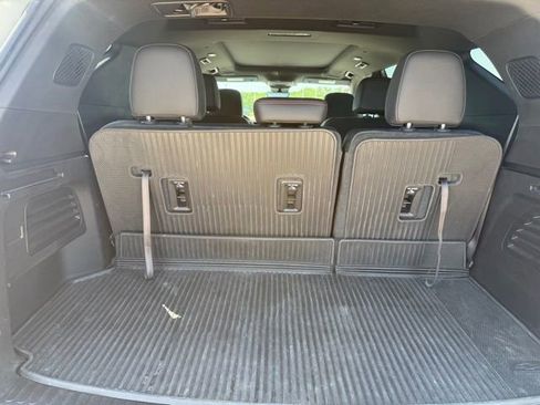 Used 2025 Chevrolet Traverse Z71 w/ Enhanced Driving Package AWD/4WD image 19