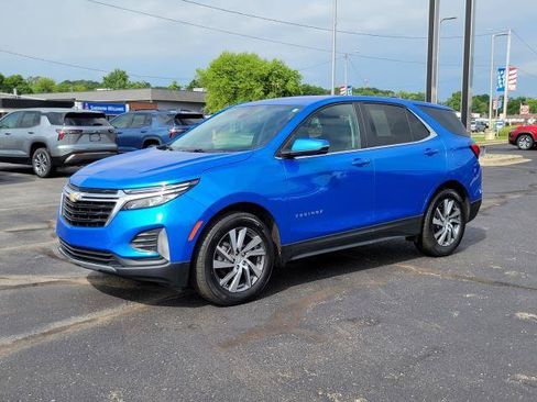 Used 2024 Chevrolet Equinox LT FWD image 3