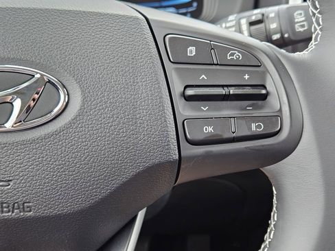 New 2026 Hyundai Venue SEL FWD image 28