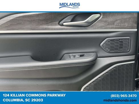 Used 2023 Jeep Grand Cherokee 4WD 4xe image 13